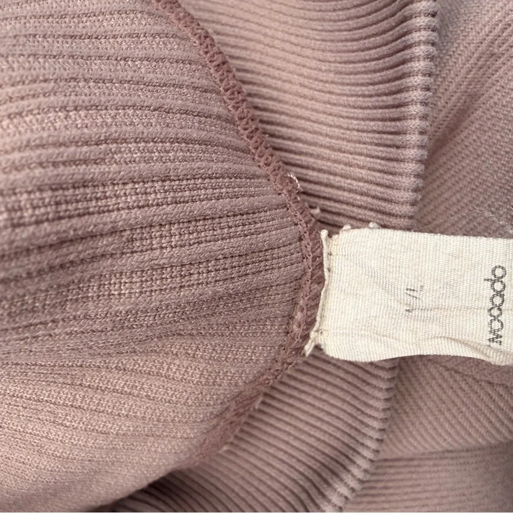 Avocado High-Rise Ribbed Leggings in Mauve M/L
